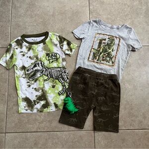 Dino Dinosaur T-Rex Boys Size 7 Pajamas And Sanitizer Holder